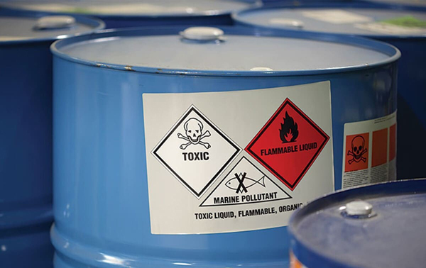 مواد شیمیایی خطرناک و سمی